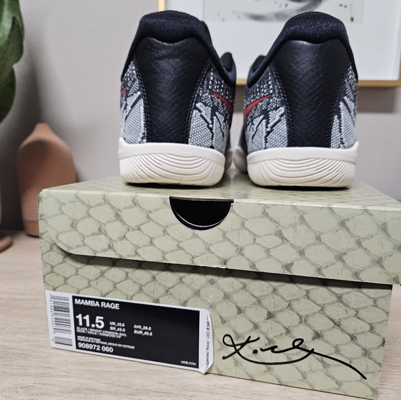 Nike Mamba Rage size 11.5 - Picture 6 of 6